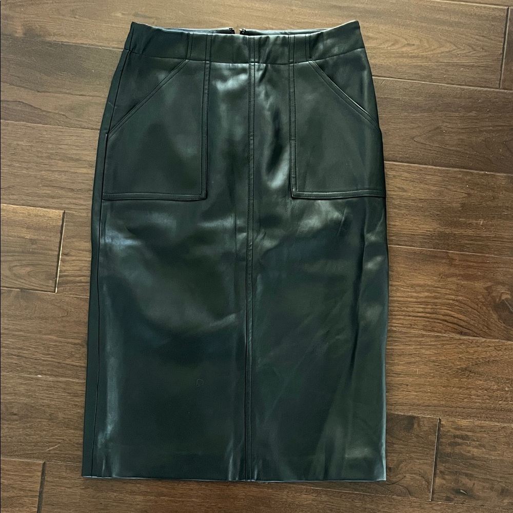 Tahari Black Faux Leather Pencil Skirt with Front Patch Pockets